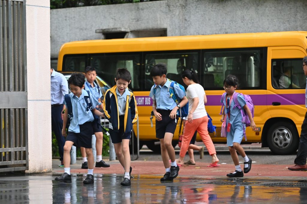 【武漢肺炎】消息指：政府將宣佈中小學、幼稚園延長停課至3月2日復課 | 生活熱話