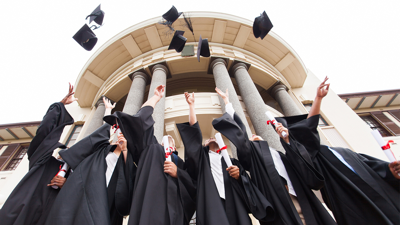 英國大學畢業生薪酬趨勢｜國際教育這條路| 英國